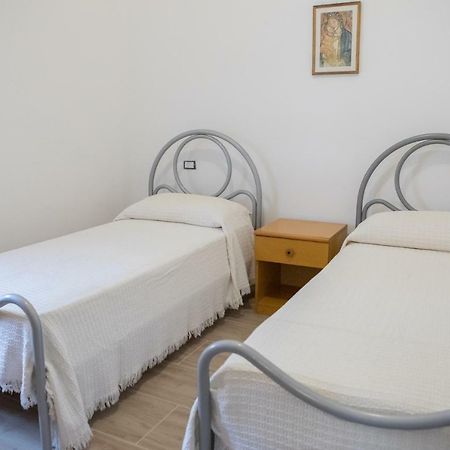 Villa Vegas Porto Cesareo Exteriör bild