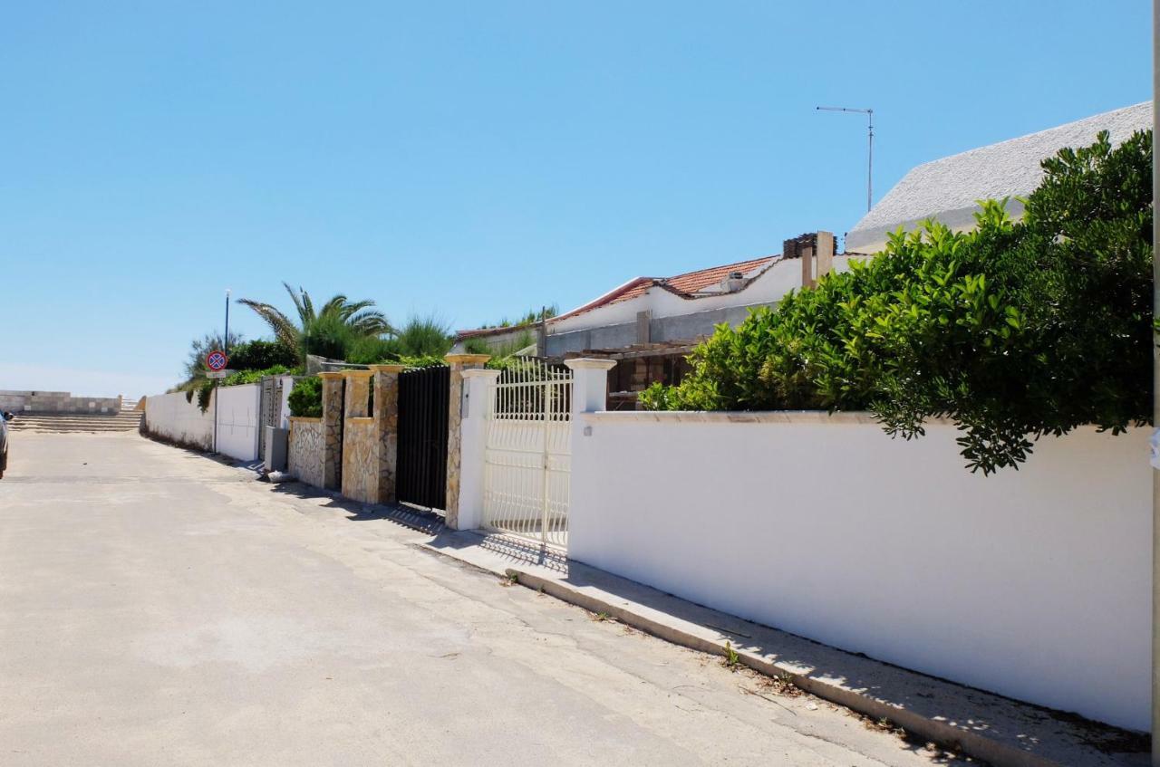 Villa Vegas Porto Cesareo Exteriör bild
