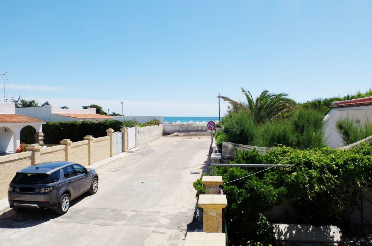 Villa Vegas Porto Cesareo Exteriör bild